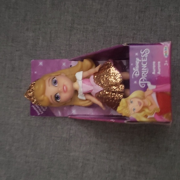 DISNEY minature princess Aurora one tiny doll - Picture 2 of 4